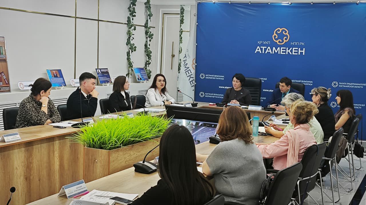 НПП «Атамекен» алаңында кәсіпкерлермен кездесу өтті