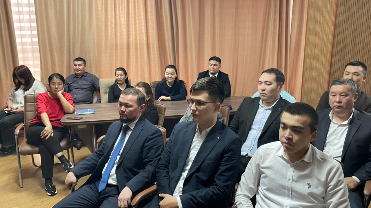 «Лудомания – мемлекеттік қызметшінің кәсіби сенімділігіне төнетін қауіп» тақырыбындағы онлайн-семинарға қатысу