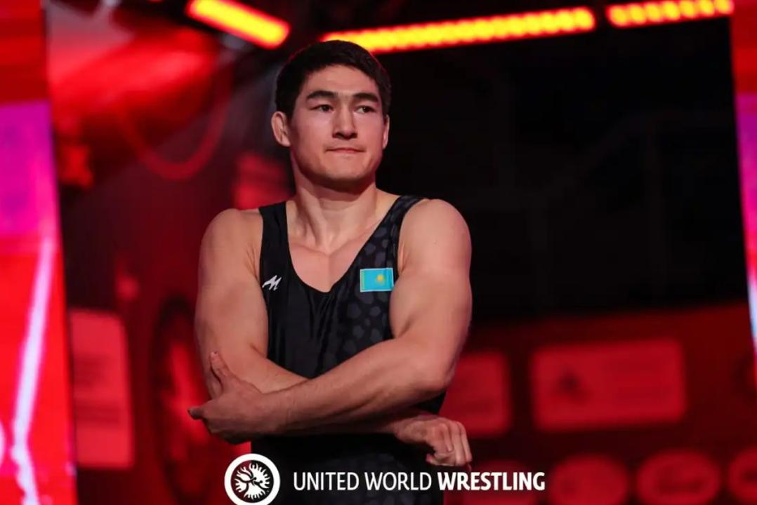 Грек-рим стиліндегі қазақстандық балуан Нұрсұлтан Тұрсынов Бішкекте (Қырғызстан) өткен Азия Чемпионатында үшінші орын алды, деп хабарлайды Elordainfo.kz ҚР Ұлттық Олимпиада комитетінің ресми сайтына сілтеме жасай отырып.