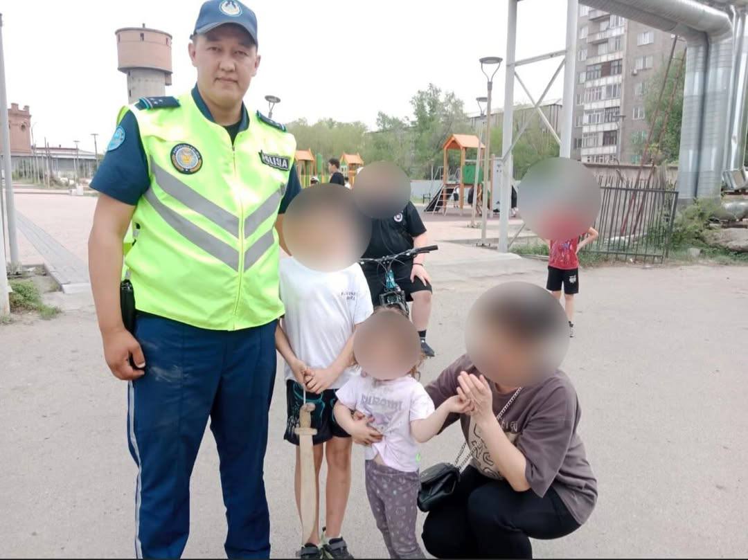 Абай облысының полицейлері жоғалған 11 және 4 жасар балаларды дер кезінде тапты