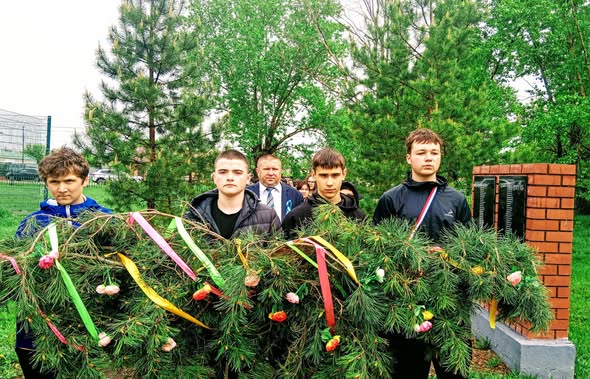 9 мамыр күні Якорь ауылдық округі бүкіл елмен бірге Ұлы Отан соғысы Жеңісінің 81 жылдығын атап өтті.