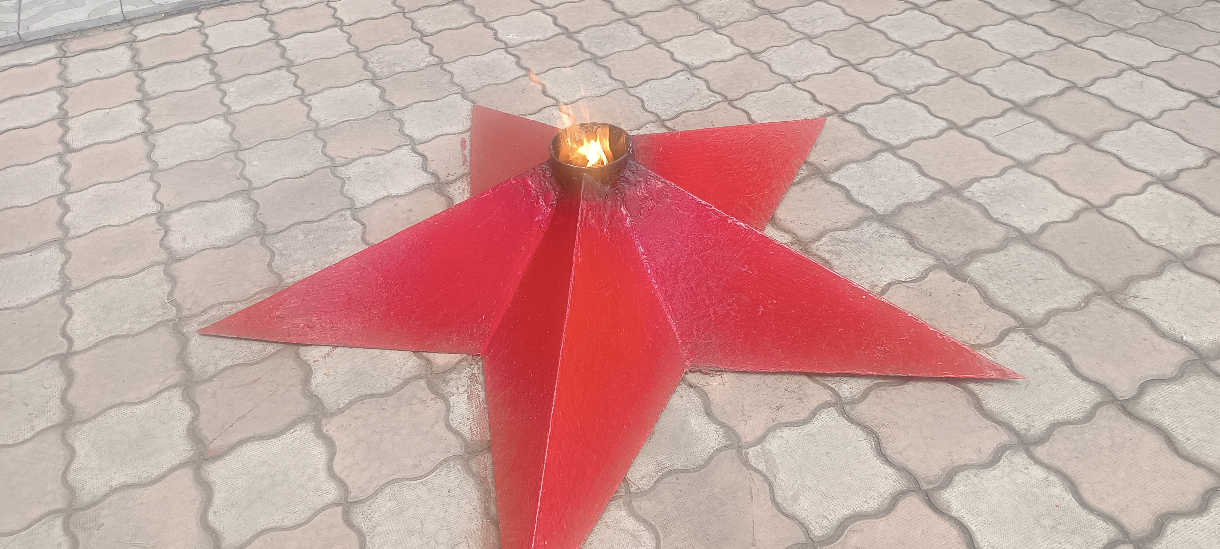 Гүл қою рәсімі