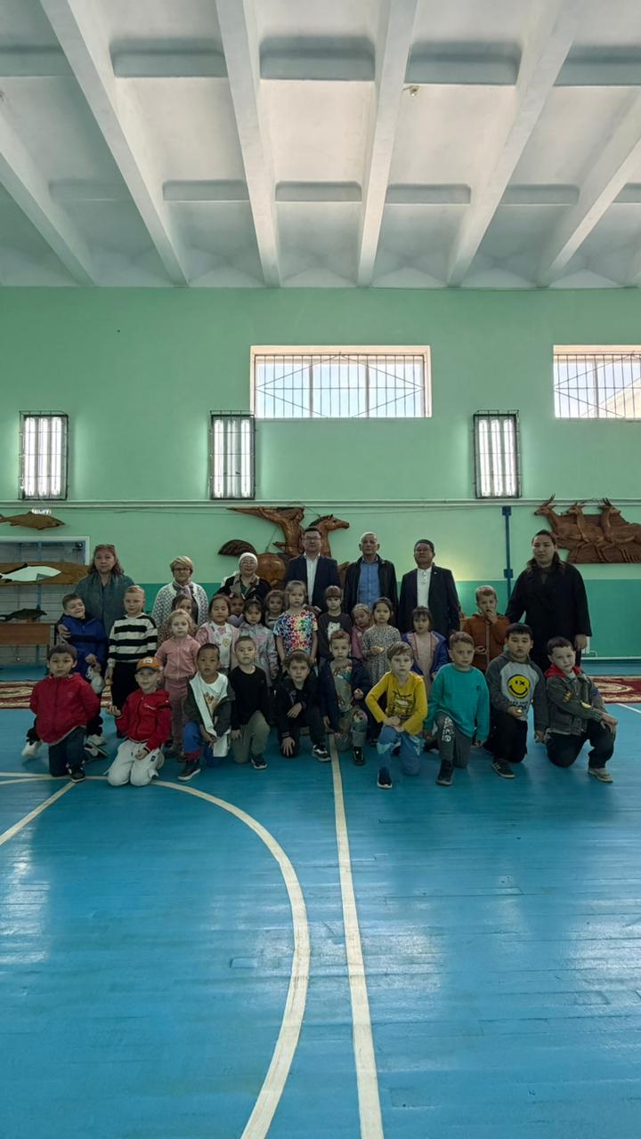 СЕРІК СМАДИЯРҰЛЫНЫҢ ШЫҒАРМАШЫЛЫҚ КӨРМЕСІ ӨТТІ