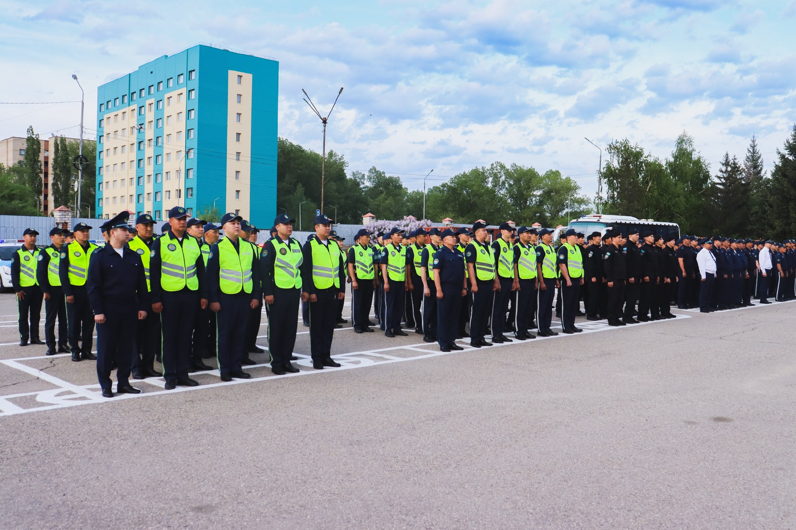 Антқа адалдық пен Жеңіс рухы: ШҚО ПД-да гарнизондық саптық жиын өтті