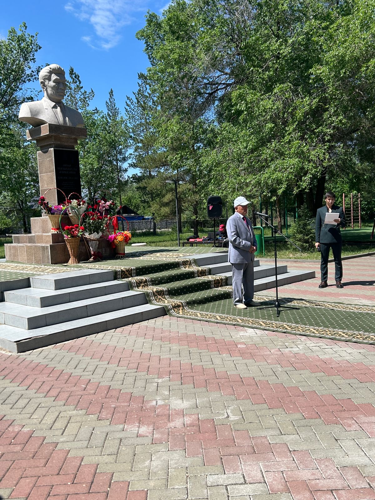 «Әнуар Әлімжанов мұрасы – ұрпаққа өнеге» әдеби-мәдени шарасы