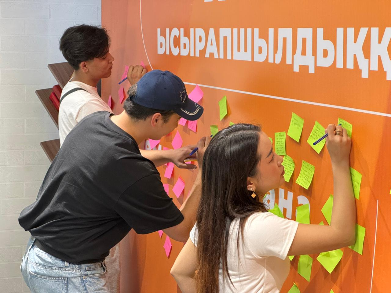 Алматыда «Жастар ысырапшылдыққа қарсы» челленджі басталды