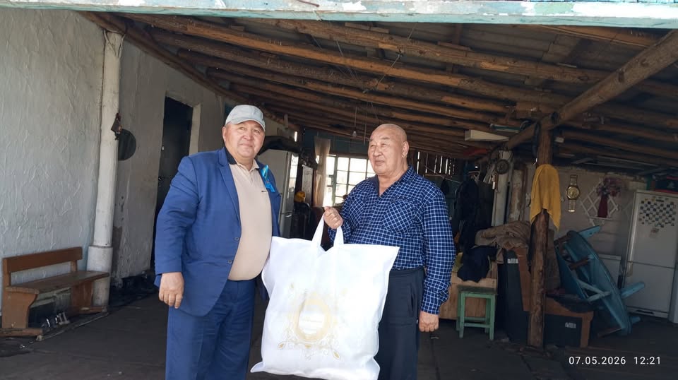 Ауылдық округ ақсақалымен кездесу