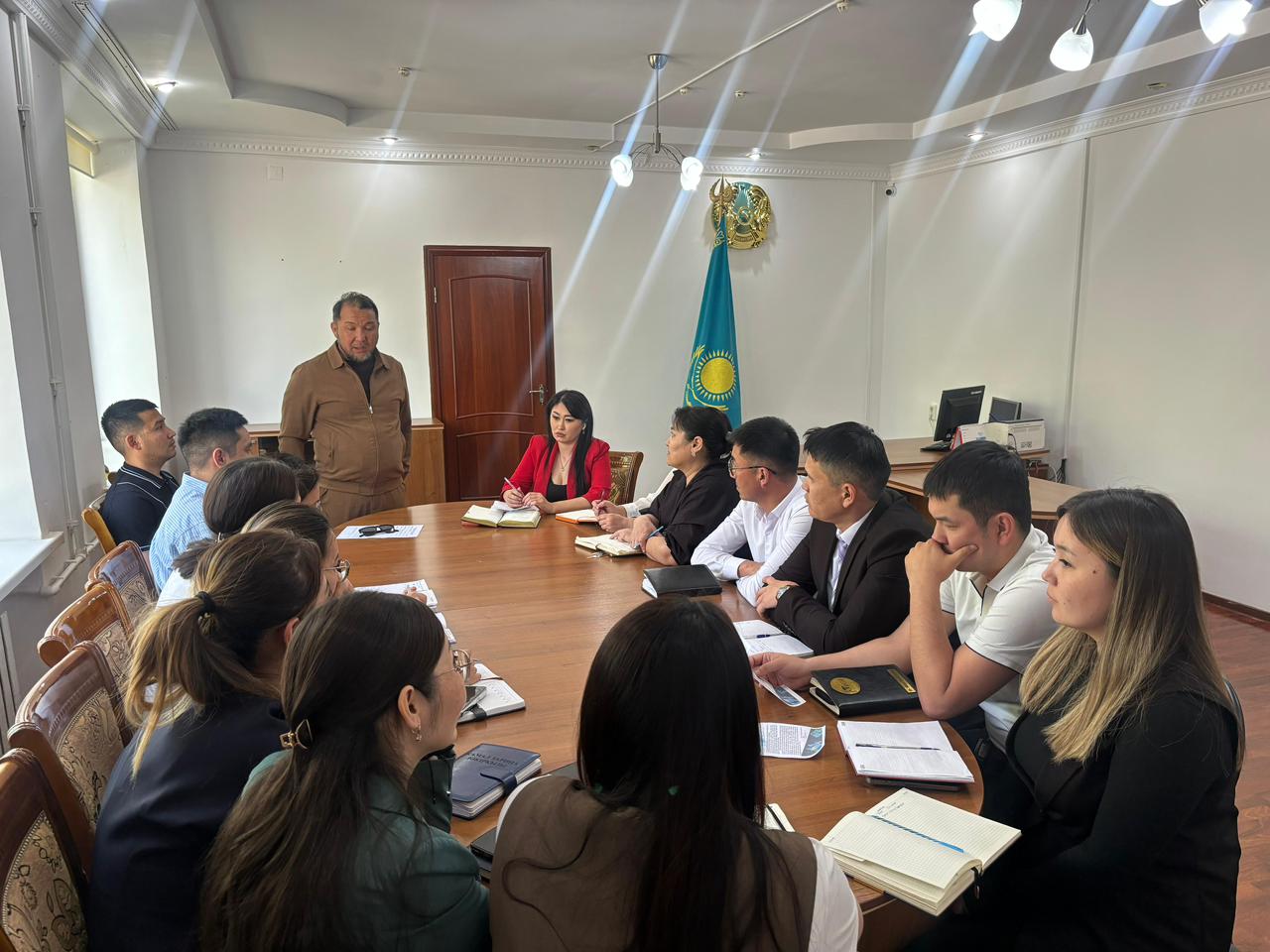 ҚР ДСМ Медициналық және фармацевтикалық бақылау комитетінің Қызылорда облысы бойынша департаментінде Әдеп жөніндегі уәкілдің ұйымдастыруымен діни экстремизм мен терроризмнің алдын алу тақырыбында семинар өтті.