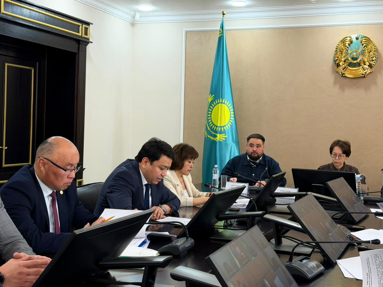 Өндірістік жарақаттанудың алдын алу шаралары талқыланды.