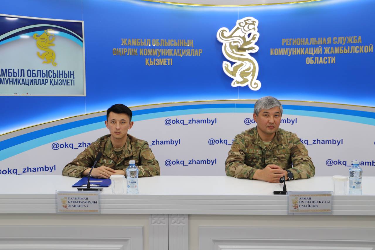 Шомылу маусымы мен балалардың терезеден құлауының алдын алу мәселелері талқыланды