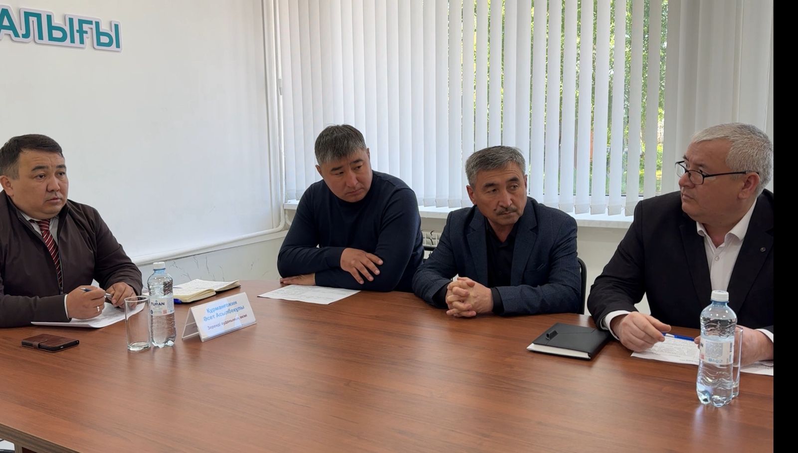 Аудан әкімі азаматтарды жеке қабылдау өткізді