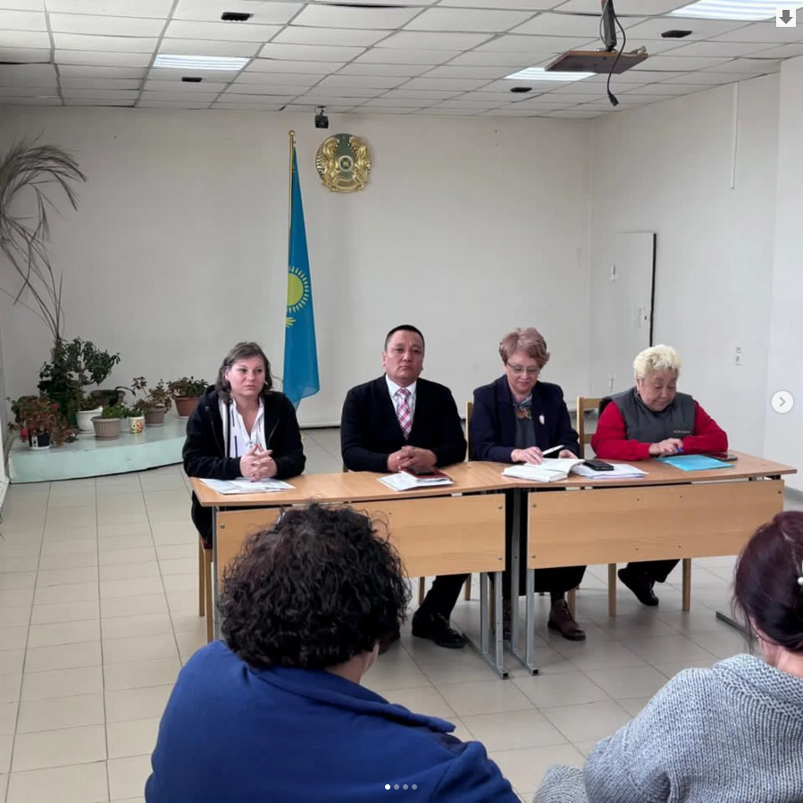 Аудан әкімінің орынбасары Мыслимова Т.Н. және ауыл шаруашылығы және жер қатынастары бөлімінің басшысы Куттыбаева А.М. Октябрьск, Жаңа-Бұқтырма және Прибрежный кенттерінің тұрғындарымен «Ауыл Аманаты» бағдарламасы аясында несие беру шарттарын түсіндіру мәселелері бойынша кездесулер өткізді.