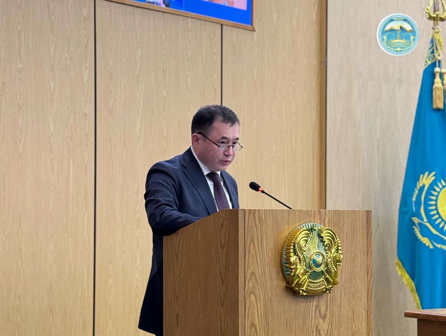 15 мая 2026 года под председательством первого заместителя Акима области Алибека Аскербековича Жаканбаева состоялось совещание по обсуждению проекта "Комплексная схема области Жетісу"