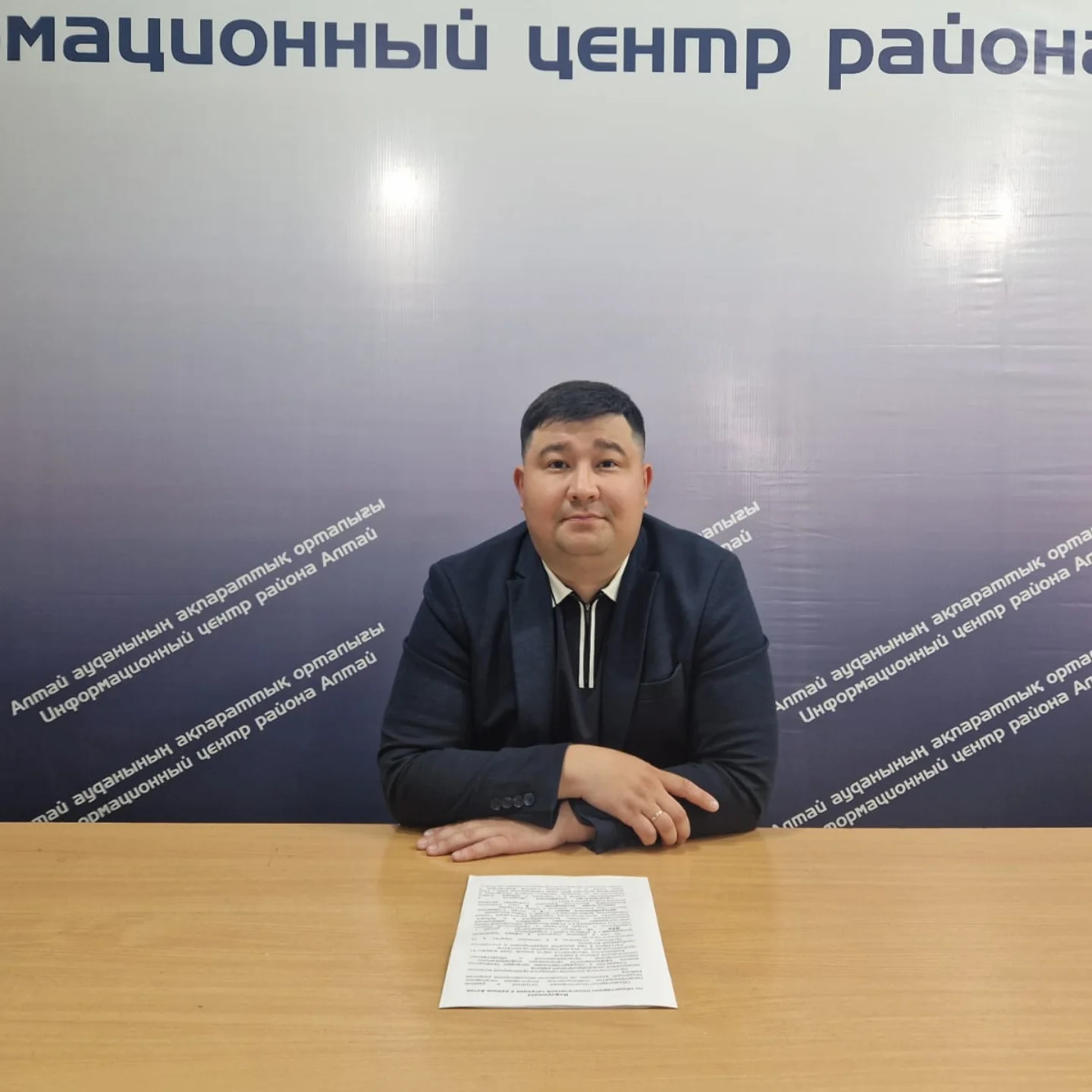 Тұрғын үй-коммуналдық шаруашылық, жолаушылар көлігі, автомобиль жолдары және тұрғын үй инспекциясы бөлімінің басшысы Қуат Жуанғанов баспасөз конференциясында «Таза Қазақстан» республикалық экологиялық науқаны аясында атқарылған жұмыстар туралы баяндама жасады.