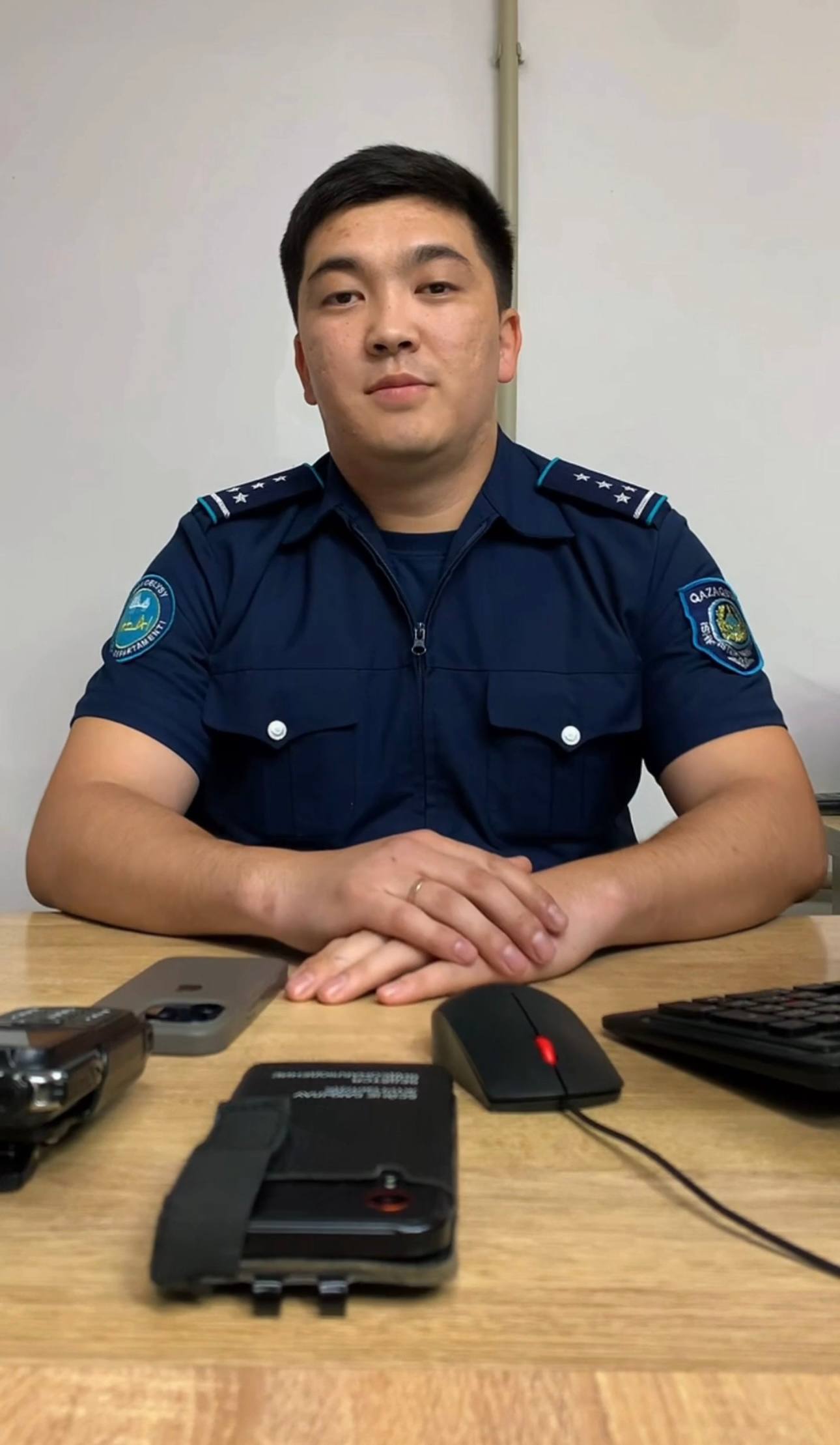 Учаскелік полиция инспекторы Аманбеков Нұқанаттың бір күні: халықпен бірге өткен әрбір сәт-тыныштықтың кепілі