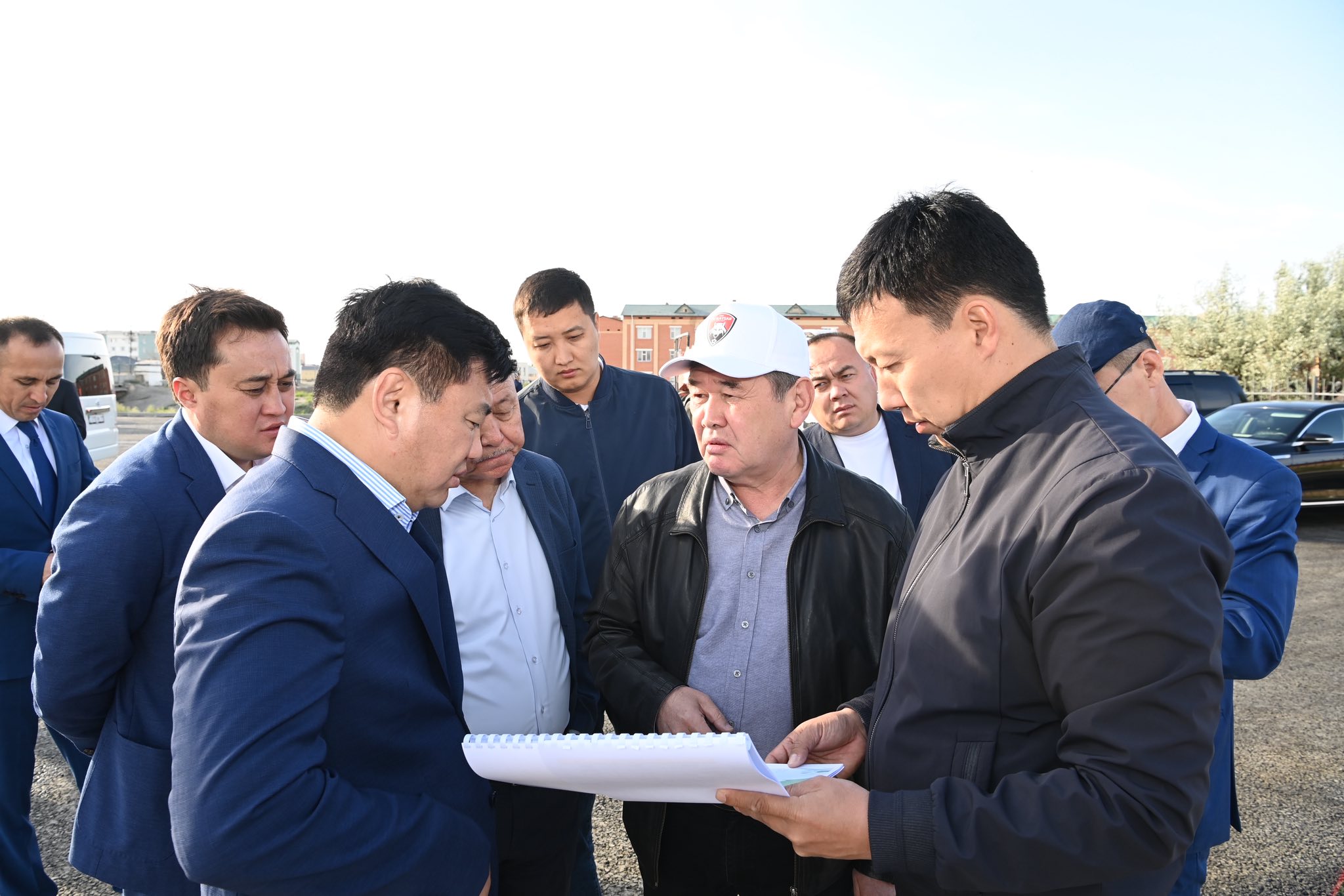 Аймақ басшысы қаладағы аяқсу ұңғымаларының жағдайын тексерді