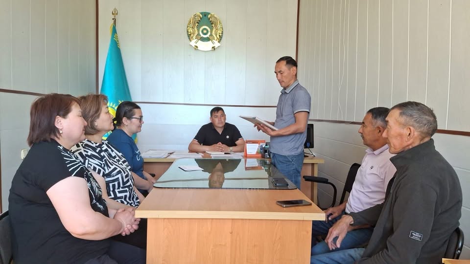 18.05.2026 жылы Сырымбет ауылдық округі әкімінің аппаратымен мемлекеттік қызмет көрсету сапасын арттыру мақсатында дөңгелек үстел өткізілді