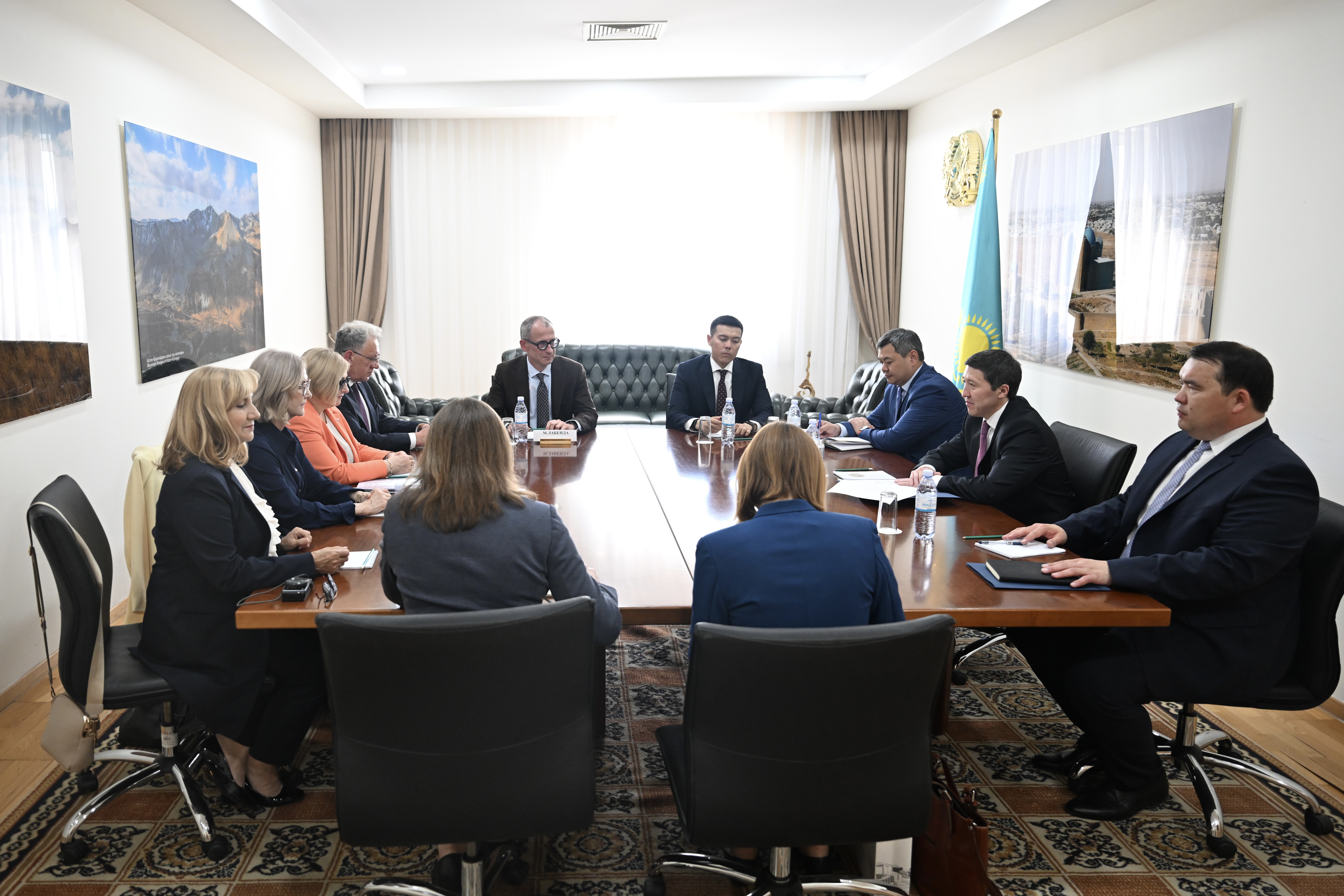 Kazakhstan and Poland Discuss Strengthening Interparliamentary Cooperation at the Kazakh Foreign Ministry