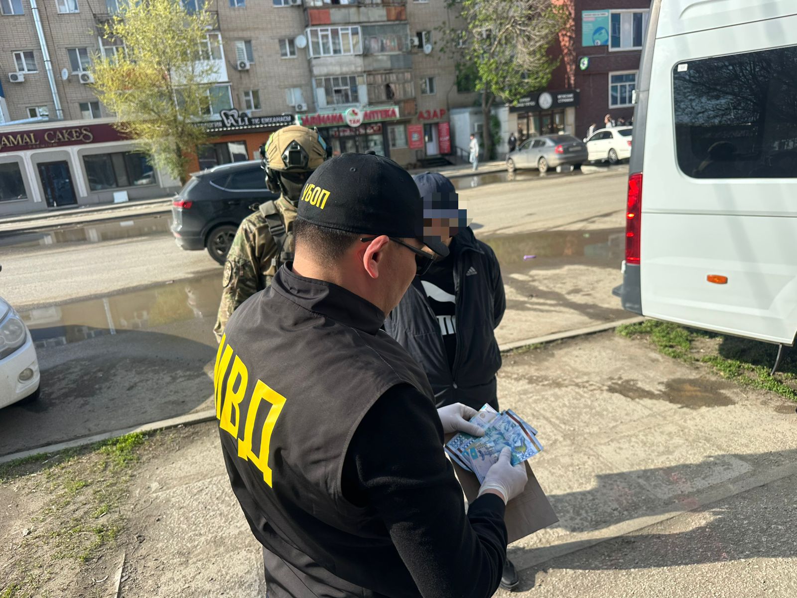 В Актобе задержан подозреваемый в вымогательстве денежных средств у иностранных студентов