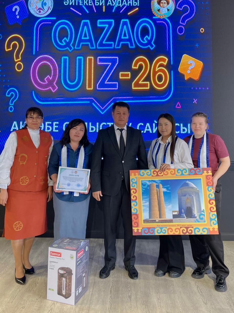 В центре Aqtobe Hub состоялся областной интеллектуальный конкурс «Qazaq quiz», направленный на повышение статуса государственного языка.