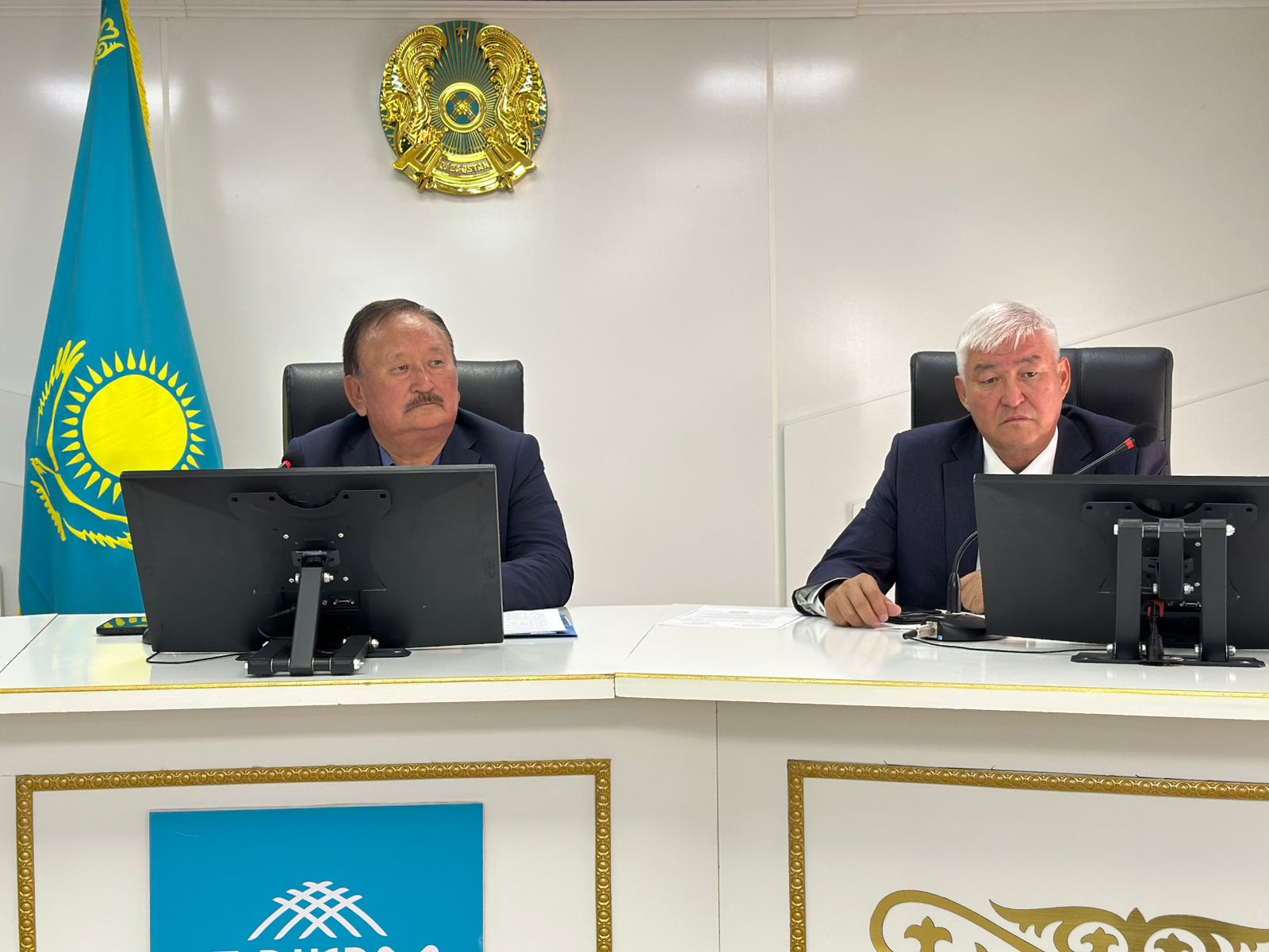 Бүгін Сайрам аудандық Қоғамдық кеңесінің кезекті отырысы өтті.