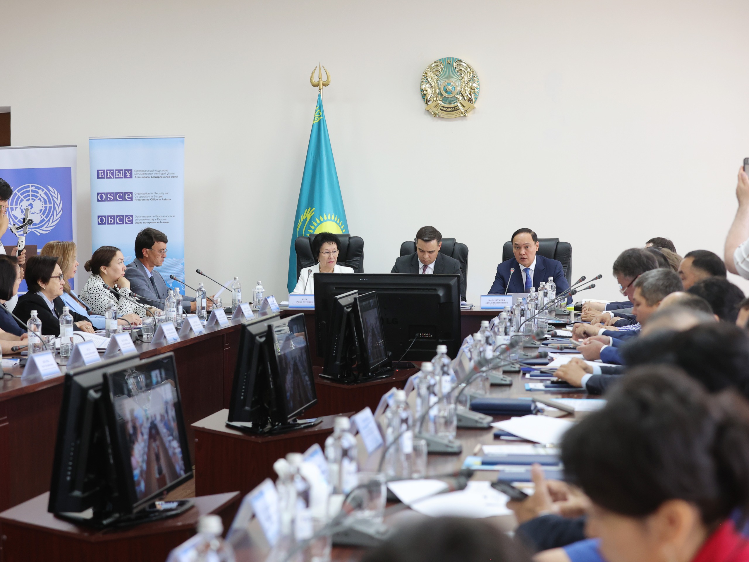 Таразда Адам құқықтары жөніндегі уәкіл жанындағы Үйлестіру кеңесінің көшпелі отырысы өтті