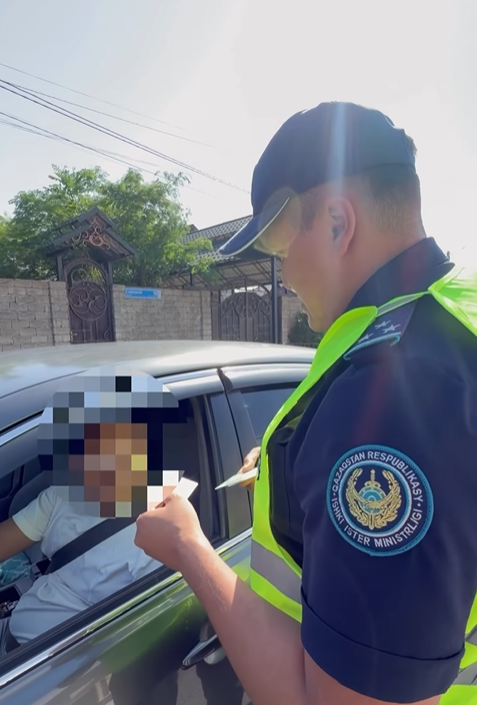 В настоящее время на территории Республики в период с 17 по 25 мая проводится оперативно-профилактическое мероприятие «Безопасная дорога», а с 18 по 25 мая — оперативно-профилактическое мероприятие «Внимание, дети!».