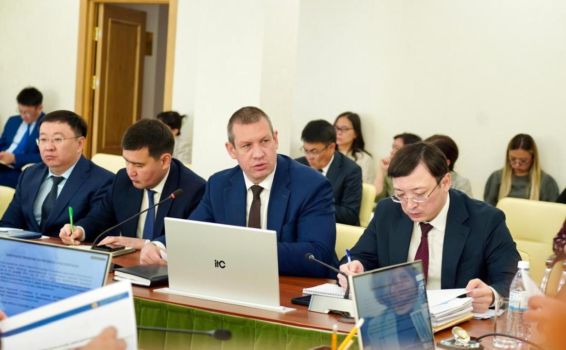 Председатель Комитета доложил о ходе лицензирования субъектов специальных социальных услуг