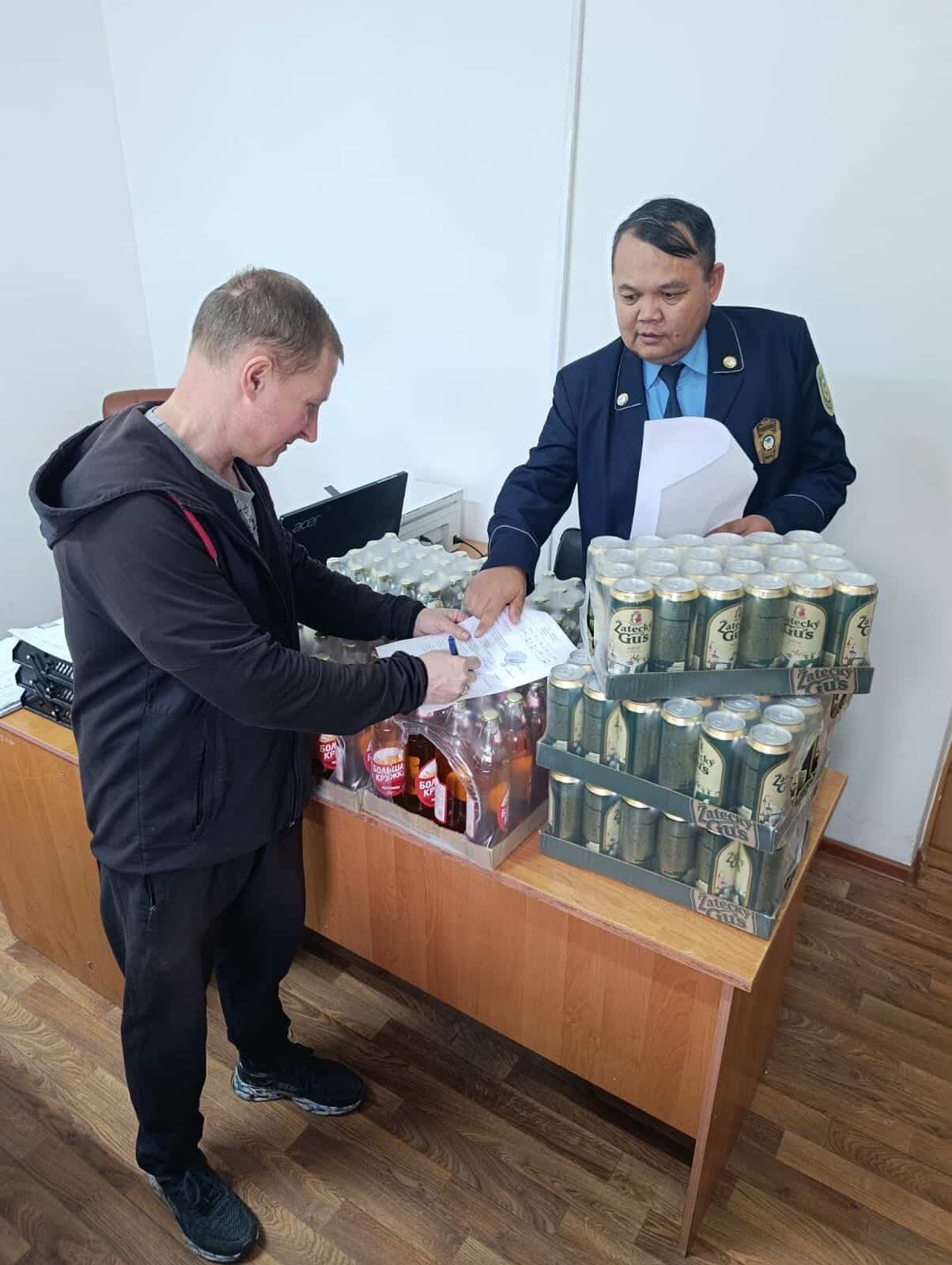 Передача конфискованной алкогольной продукции