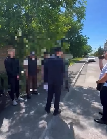 Распространение наркотиков в особо крупном размере предотвратили в Шымкенте: задержан гастролер-наркозакладчик