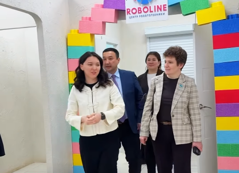 Қазақстан Республикасы Парламенті Мәжілісінің депутаты Екатерина Смышляева Batys Hub инновациялық орталығының қызметімен танысты