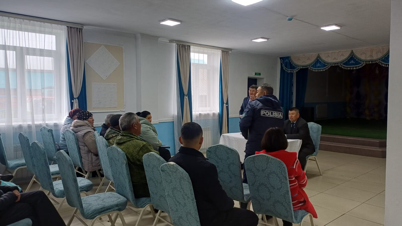 Аудандық мәслихат төрағасы  тұрғындармен кездесу өткізді.