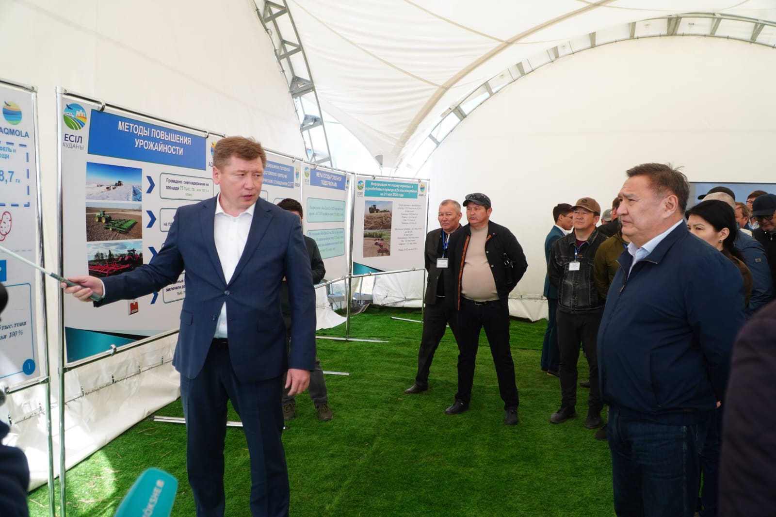 Есіл ауданында егіс науқаны мен агроөнеркәсіп саласын дамыту мәселелері талқыланды