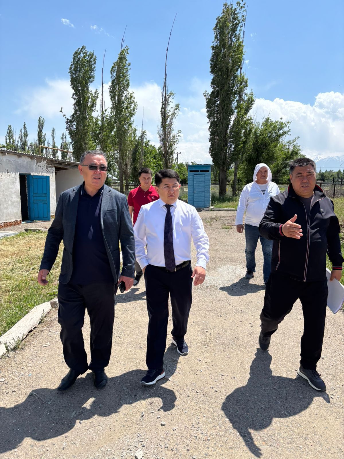 Басқарма басшысы Жуалыдағы медициналық нысандардың құрылыс барысын тексерді