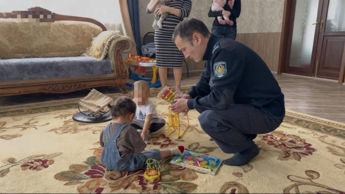 В области Абай сотрудники УИС провели социальную акцию «Новая Я» для женщин Дома мамы