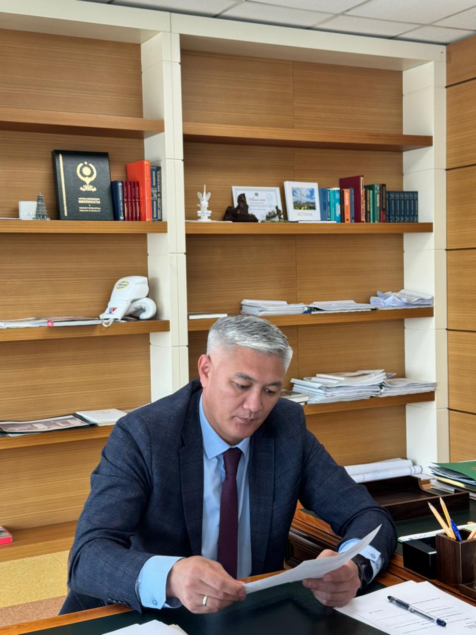 Руководитель Управления Алтынбек Ахметов провел очередной еженедельный прием граждан.