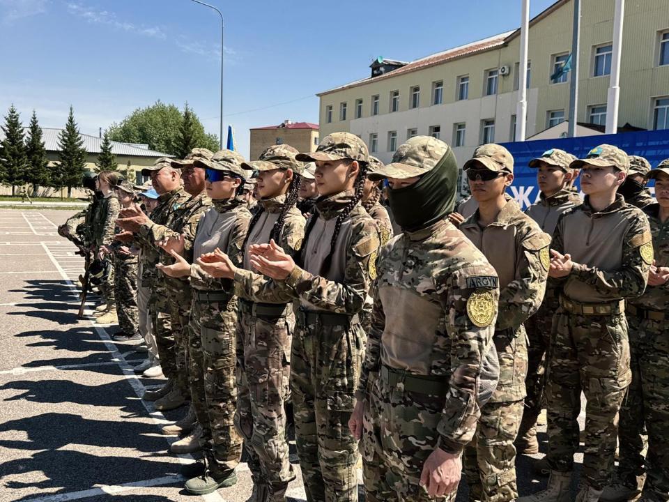 В Астане прошел военно-патриотический сбор молодежи «Айбын-2026»