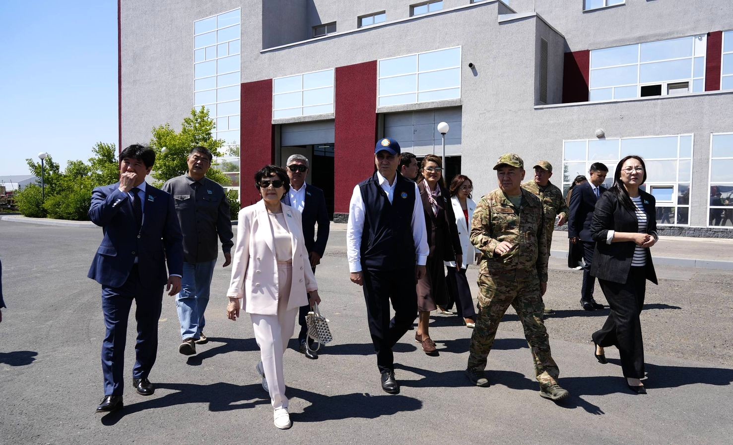 Депутаты столичного маслихата посетили подразделения ДЧС