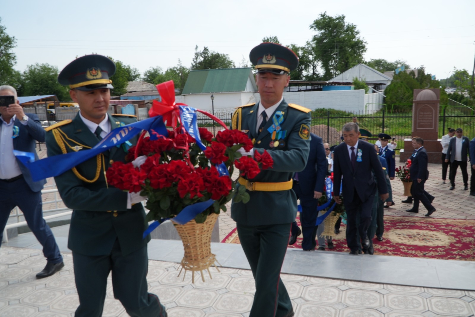 ДАНЬ ПАМЯТИ ДУХУ ПОБЕДЫ