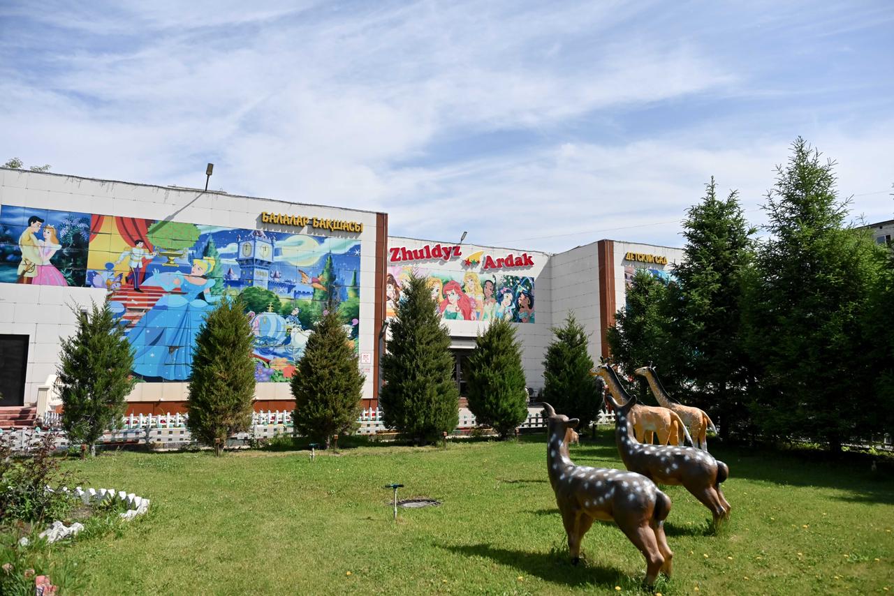 Аким области ознакомился с работой детского сада «Zhuldyz-Ardak» в Семее