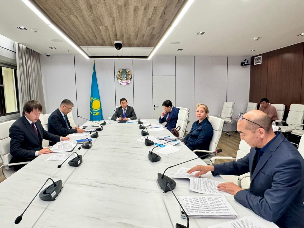 Айдарбек Сапаров азаматтарды жеке қабылдады