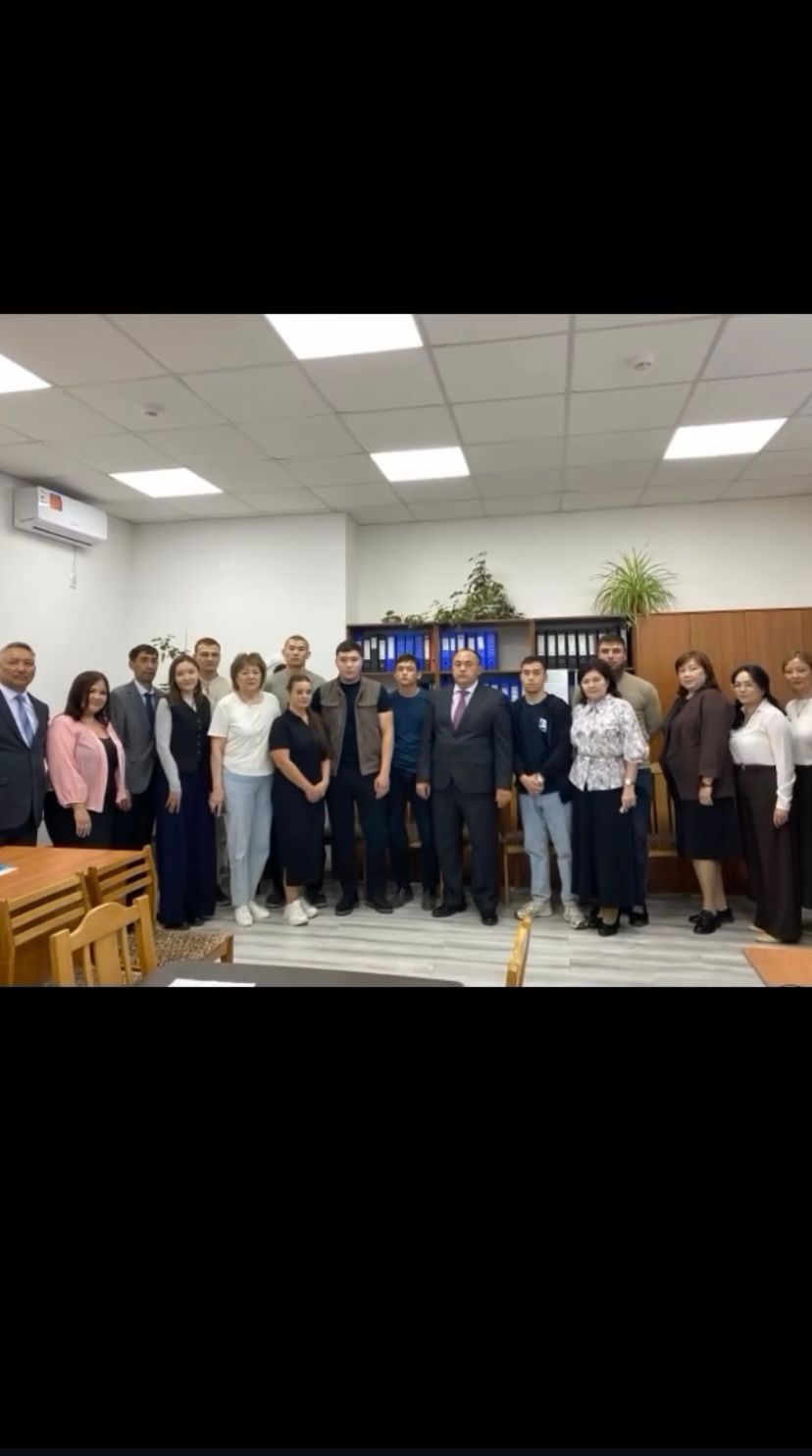 A meeting with the participation of teachers and graduates of the A. Myrzakhmetov Kokshetau University