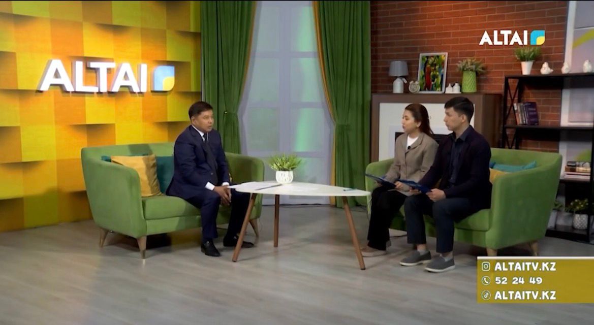 ШҚО ЕҢБЕК ИНСПЕКЦИЯСЫ ДЕПАРТАМЕНТІ БАСШЫСЫНЫҢ ОРЫНБАСАРЫ ALTAI TV СТУДИЯСЫНДА ҚОНАҚТА БОЛДЫ