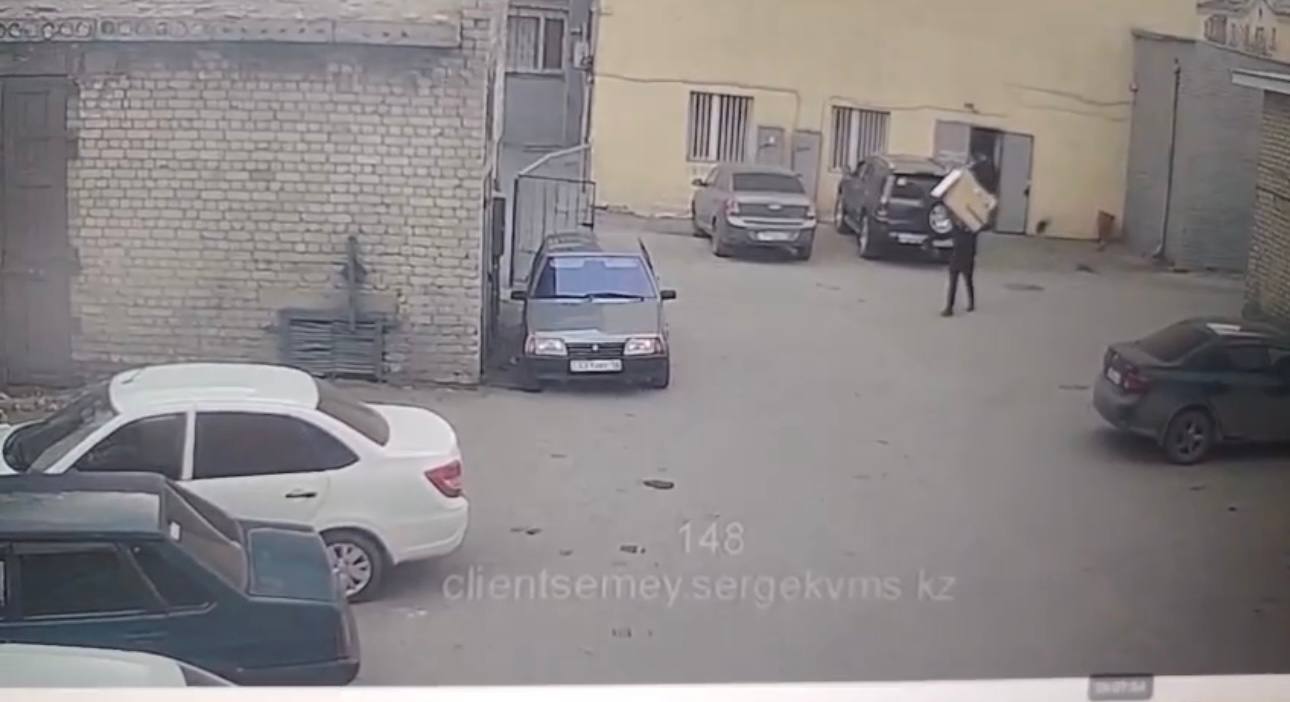 «Таза Қазақстан» акциясы аясында Абай облысында 5000-нан аса құқық бұзушылықтың жолы кесілді