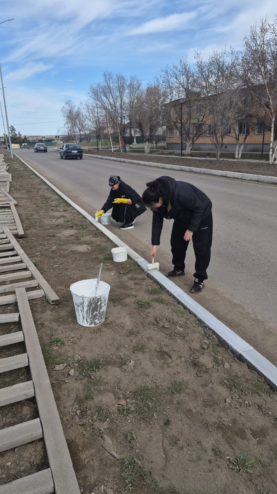 «Таза Қазақстан» акциясы аясында аудандық ауыл шаруашылығы бөлімі сенбілікке қатысты