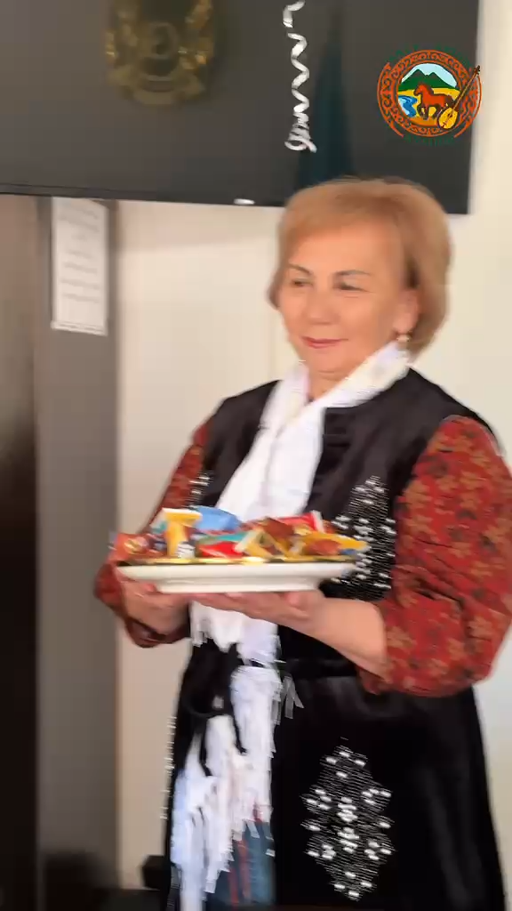 АҚСУ-АЮЛЫ АУЫЛДЫҚ ОКРУГІ ӘКІМДІГІНДЕ 1 МАМЫР – ҚАЗАҚСТАН ХАЛҚЫНЫҢ БІРЛІГІ КҮНІ АТАЛЫП ӨТТІ!