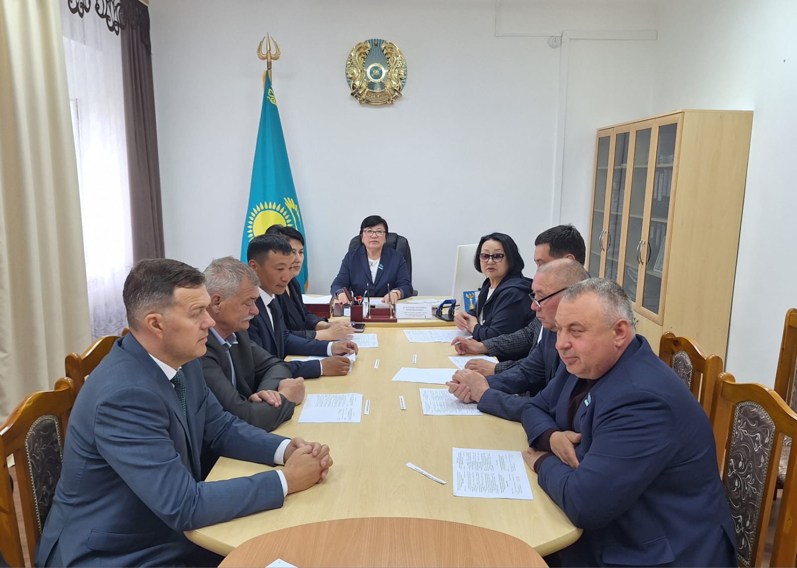 Шарбақты аудандық мәслихатында Қоғамдық кеңестің қатысуымен тұрақты комиссиялардың бірлескен отырысы өтті, онда мынадай мәселелер қаралды: