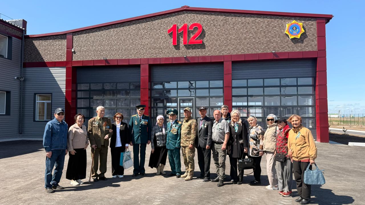Павлодар облысы ТЖД ардагерлері Атамекен кентіндегі №5 өрт сөндіру бөліміне барды