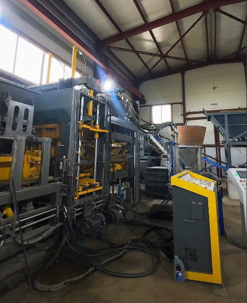Аудан әкімі Алға қаласындағы жаңа өндіріс пен құрылыс нысандарын аралады
