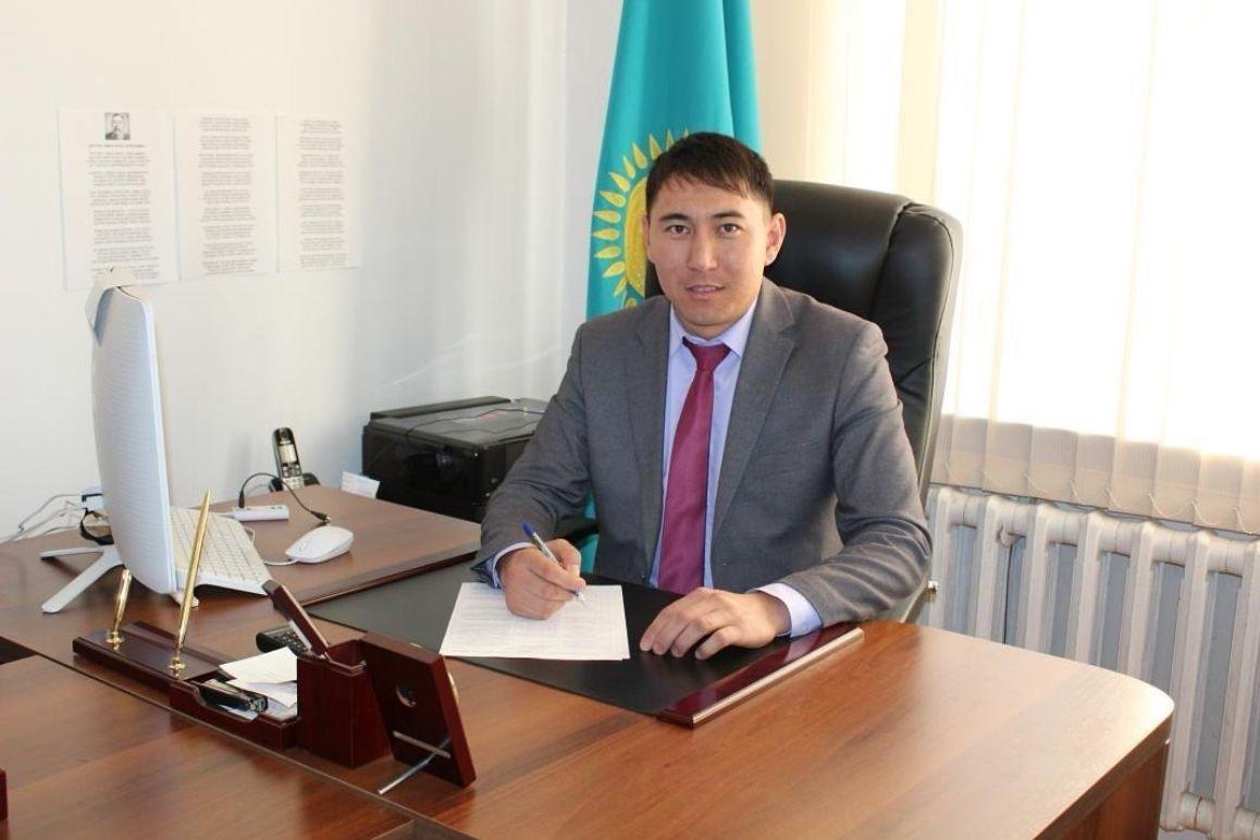 7 мамыр отан қорғаушылар күнімен құттықтау